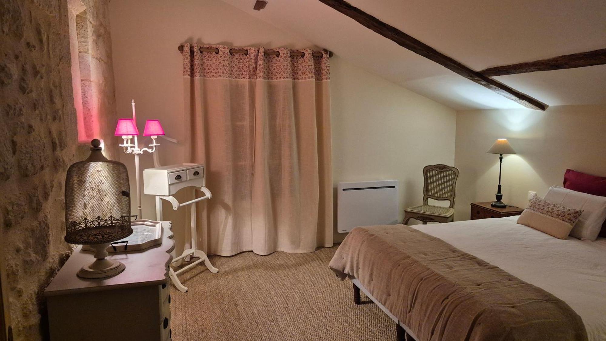 chambre saint emilion - Le Clos d'Antan Les Artigues-de-Lussac Extérieur photo